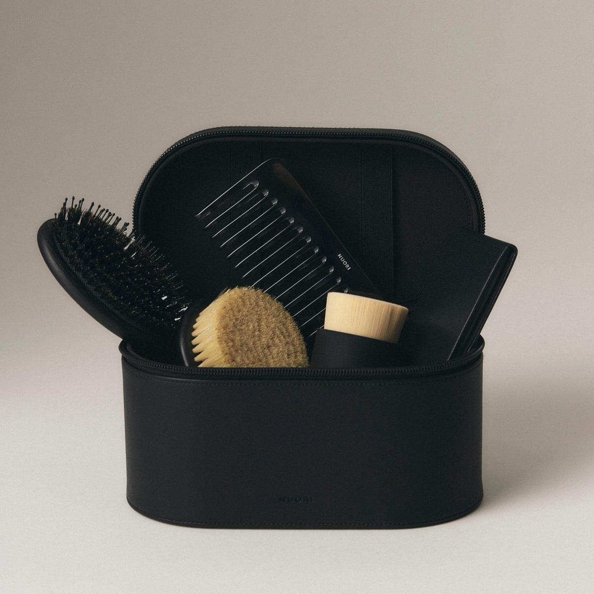 GETAWAY TRAVEL CASE SET / BLACK Accessories NUORI 